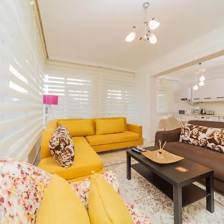 Апартаменты Magnificent Flat 300 M To Beach In Aksu Анталья