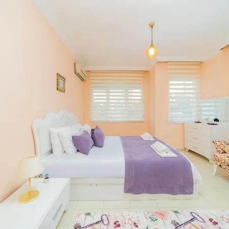 Magnificent Flat 300 M To Beach In Aksu 安塔利亚